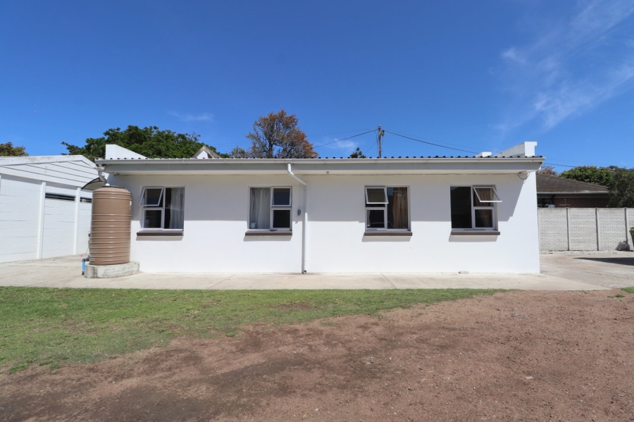 2 Bedroom Property for Sale in Walmer Eastern Cape